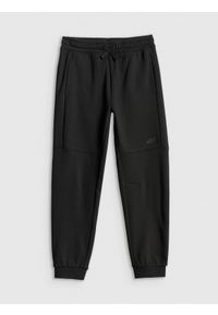 4f - 4F Spodnie dresowe joggery chłopięce - czarne 152 (11-12 lat). Okazja: na co dzień, na uczelnię, do domu. Kolor: czarny. Materiał: dresówka. Sezon: lato. Styl: casual #1