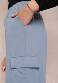 Renee - Niebieskie Spodnie Mesyore. Stan: podwyższony. Kolor: niebieski. Materiał: dresówka, bawełna