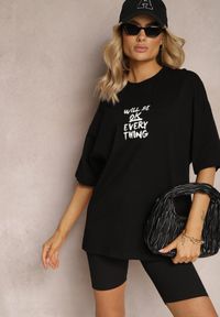 Renee - Czarny Oversizowy T-shirt z Elastycznej Bawełny z Nadrukiem Larkia. Okazja: na co dzień. Kolor: czarny. Materiał: bawełna. Wzór: nadruk. Styl: rockowy, casual #3