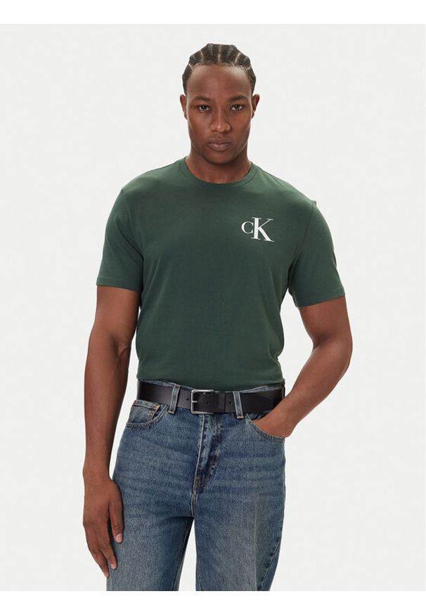 Calvin Klein Jeans T-Shirt 30s Chest Logo LV04RD865G Zielony Regular Fit. Kolor: zielony. Materiał: bawełna
