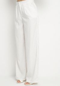 Born2be - Biały Komplet Garniturowy Szerokie Spodnie i Top Typu Kamizelka Inisse. Kolor: biały. Materiał: jeans #4