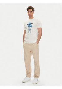 Mustang T-Shirt Austin 1016490 Biały Regular Fit. Kolor: biały. Materiał: bawełna #4