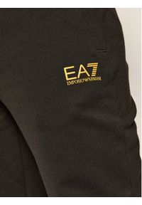 EA7 Emporio Armani Spodnie dresowe 8NPP53 PJ05Z 0208 Czarny Slim Fit. Kolor: czarny. Materiał: dresówka, bawełna