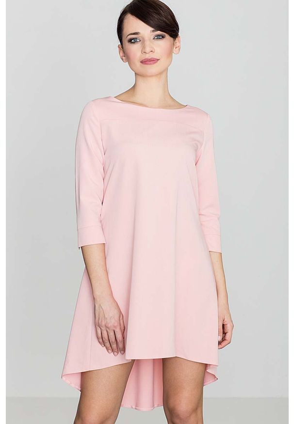 Katrus - Różowa Asymetryczna Sukienka z Plisami. Kolor: różowy. Materiał: poliester, wiskoza. Typ sukienki: asymetryczne