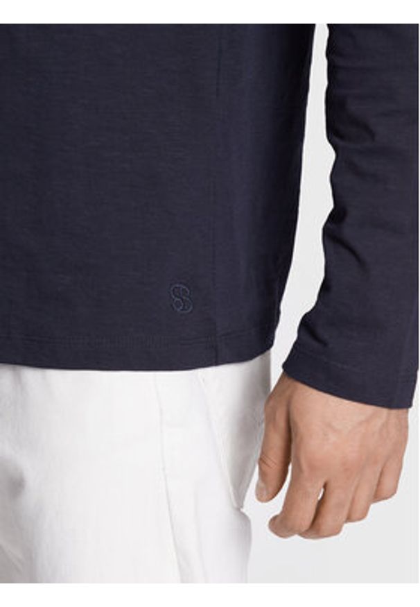 s.Oliver Longsleeve 2119126 Granatowy Regular Fit. Kolor: niebieski. Materiał: bawełna. Długość rękawa: długi rękaw