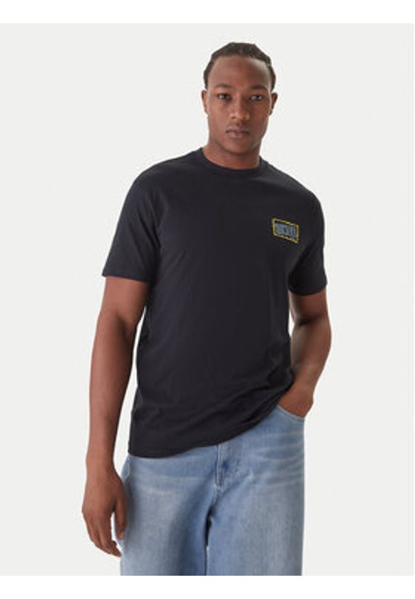 Quiksilver T-Shirt Gotam EQYZT08177 Czarny Regular Fit. Kolor: czarny. Materiał: bawełna