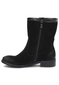 Czarne Botki Dwunasty Shoes Damskie Stylowe Buty. Okazja: na co dzień. Kolor: czarny. Materiał: zamsz, skóra. Szerokość cholewki: normalna. Obcas: na obcasie. Styl: elegancki. Wysokość obcasa: niski
