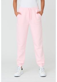Juicy Couture - JUICY COUTURE Różowe spodnie Sora. Kolor: różowy. Materiał: bawełna