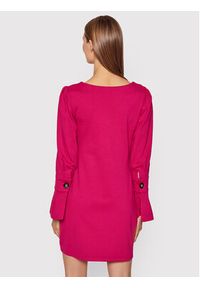 Rinascimento Sukienka codzienna CFC0018227002 Różowy Regular Fit. Okazja: na co dzień. Kolor: różowy. Materiał: wiskoza. Typ sukienki: proste. Styl: casual