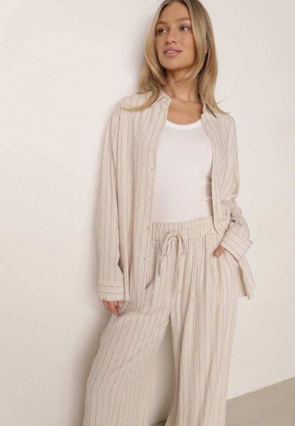 Born2be - Jasnobeżowy Wiskozowo-Lniany Komplet w Paski Koszula i Szerokie Spodnie Terasea. Kolor: beżowy. Materiał: wiskoza, len. Wzór: paski