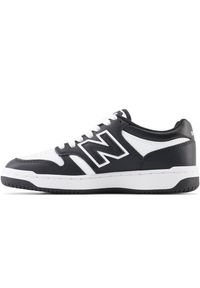 Buty dziecięce New Balance GSB480BW – czarne. Okazja: na uczelnię, na co dzień. Kolor: czarny. Materiał: skóra, materiał, syntetyk. Szerokość cholewki: normalna. Sport: turystyka piesza #2