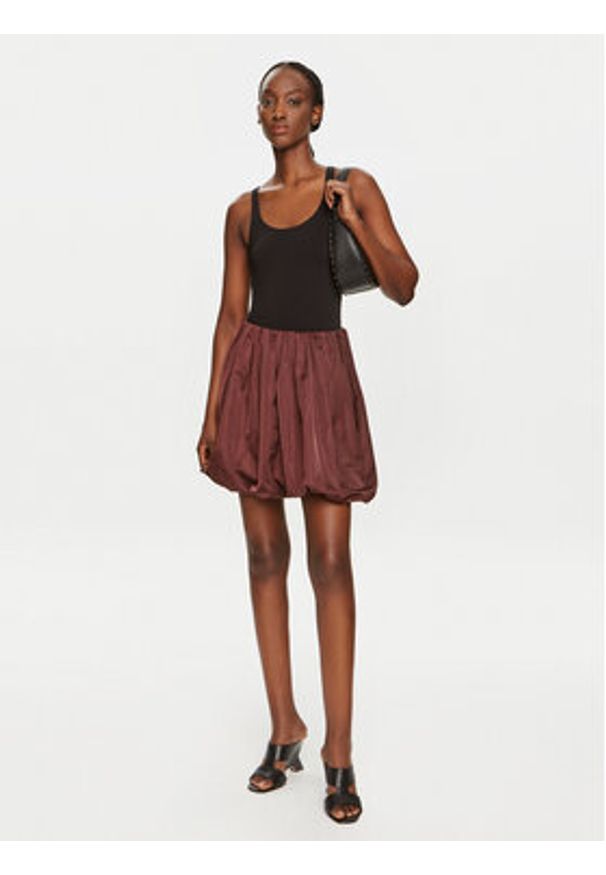 Wolford Body Jamaika 75085 Czarny Slim Fit. Kolor: czarny. Materiał: syntetyk