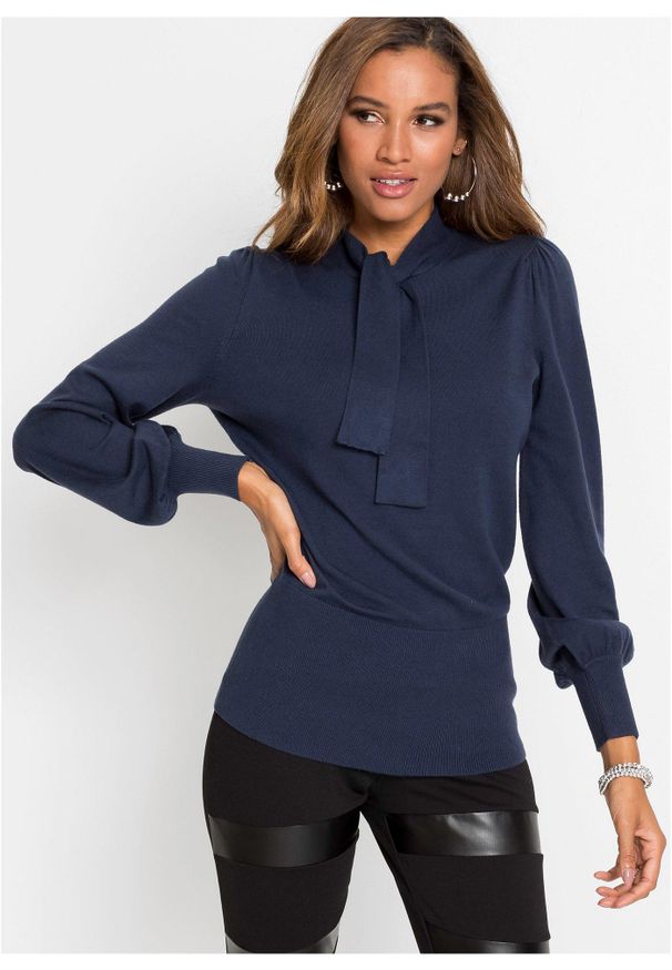 bonprix - Cienki sweter z miękkiej mieszanki wiskozy. Kolor: niebieski. Materiał: wiskoza