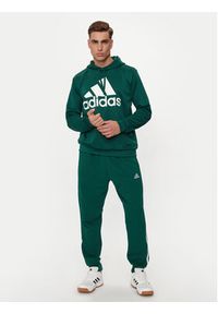 Adidas - adidas Dres IP3115 Zielony Regular Fit. Kolor: zielony. Materiał: syntetyk