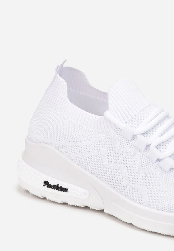 Born2be - Białe Buty Sportowe Amathousa. Okazja: na co dzień. Kolor: biały. Materiał: jeans. Sport: fitness