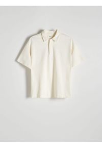 Reserved - Koszulka polo boxy - złamana biel. Typ kołnierza: polo. Materiał: bawełna