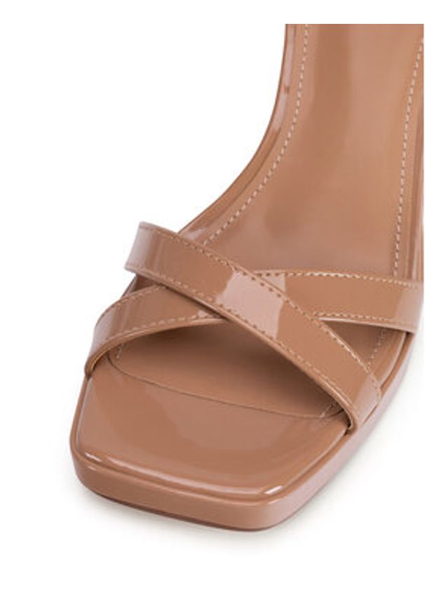 DeeZee Sandały LH24027-1 Beżowy. Kolor: beżowy. Materiał: materiał, syntetyk