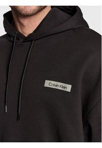 Calvin Klein Bluza Modern Comfort Back Print K10K111231 Czarny Regular Fit. Kolor: czarny. Materiał: bawełna. Wzór: nadruk #3