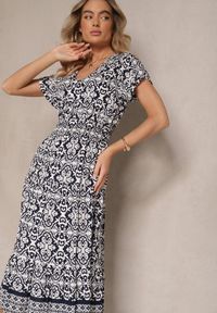 Renee - Granatowa Rozkloszowana Sukienka z Bawełny w Print Paisley Lanarisa. Okazja: na co dzień. Typ kołnierza: dekolt w kształcie V. Kolor: niebieski. Materiał: bawełna. Długość rękawa: krótki rękaw. Wzór: paisley, nadruk. Sezon: lato. Styl: casual, elegancki