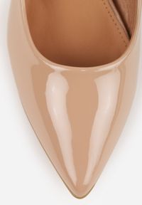 Born2be - Ciemnobeżowe Klasyczne Czółenka na Szpilce ze Skórzaną Wkładką Valenthea. Okazja: na co dzień. Nosek buta: szpiczasty. Kolor: beżowy. Materiał: skóra. Obcas: na szpilce. Styl: klasyczny #2