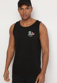 Born2be - Czarna Koszulka Tank Top z Bawełny z Nadrukiem Voanna. Kolor: czarny. Materiał: bawełna. Wzór: nadruk