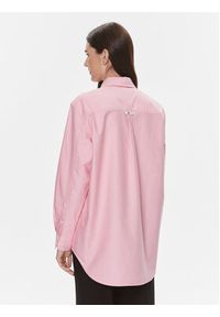 Tommy Jeans Koszula Badge Boyfriend DW0DW17351 Różowy Relaxed Fit. Kolor: różowy. Materiał: bawełna #5