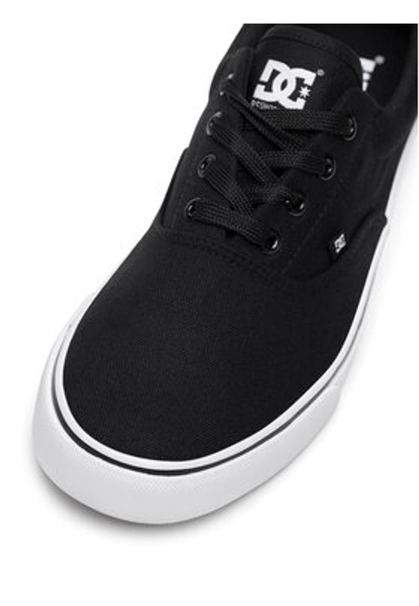DC Shoes Trampki MFA3014-1 Czarny. Kolor: czarny. Materiał: materiał