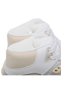 Tommy Jeans Sneakersy Wmn Skate Mid EN0EN02027 Biały. Kolor: biały. Materiał: skóra. Sport: skateboard