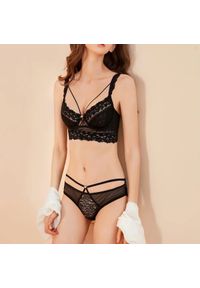 Intica - Koronkowy komplet bielizny z figami na specjalne okazje Caitlin. Kolor: różowy. Materiał: koronka #11