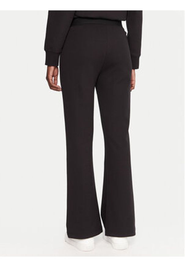 JOOP! Jeans Spodnie dresowe Tuvana 30048514 Czarny Relaxed Fit. Kolor: czarny. Materiał: bawełna