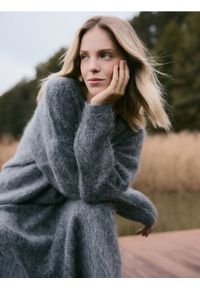 Reserved - Sweter z wełną i moherem - ciemnoszary. Kolor: szary. Materiał: moher, wełna #1