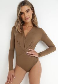 Born2be - Brązowe Body Candletree. Okazja: na co dzień. Kolor: brązowy. Materiał: jeans, wiskoza. Wzór: aplikacja. Styl: casual, elegancki #1