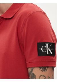 Calvin Klein Jeans Polo J30J323394 Czerwony Regular Fit. Typ kołnierza: polo. Kolor: czerwony. Materiał: bawełna #4