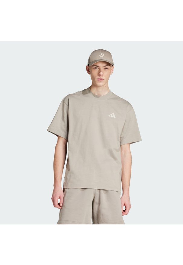 Adidas - Koszulka Mercedes - AMG Petronas Formula One Team Premium Sweat. Kolor: beżowy. Sport: fitness