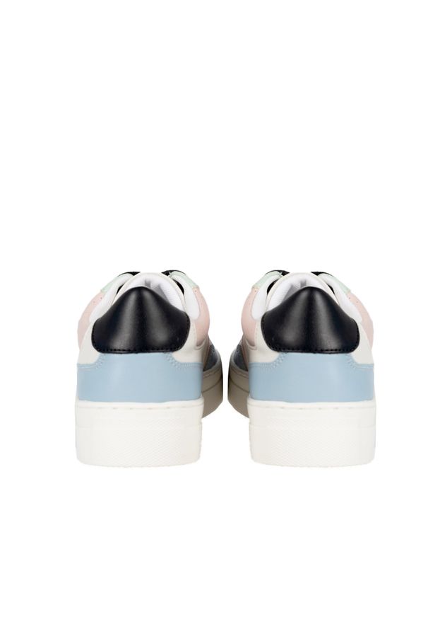 Liu Jo Sneakersy "Alicia 505" | 4A3701EX014 | Kobieta | Biały. Okazja: na spacer, do pracy, na co dzień. Nosek buta: okrągły. Kolor: biały. Materiał: skóra ekologiczna. Sport: turystyka piesza