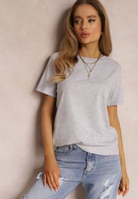Renee - Jasnoszara T-shirt Errona. Kolor: szary. Materiał: dzianina, jeans. Długość rękawa: krótki rękaw. Długość: krótkie