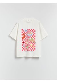 Reserved - T-shirt oversize z nadrukiem - biały. Kolor: biały. Materiał: dzianina, bawełna. Wzór: nadruk #1
