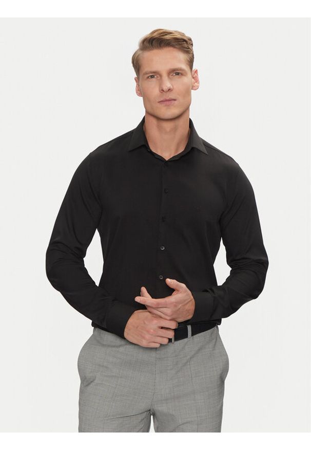 Calvin Klein Koszula Performance Solid Slim Shirt K10K114324 Czarny Regular Fit. Kolor: czarny. Materiał: syntetyk