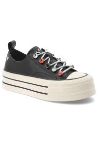 Sneakersy damskie GOE, cholewka ze skóry licowej z zaokrąglonym noskiem na solidnej podeszwie, czarne, TT2N4073. Kolor: czarny. Materiał: skóra. Szerokość cholewki: normalna #1