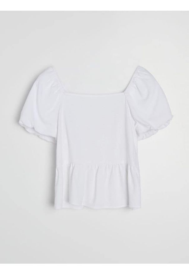 Sinsay - Koszulowa bluzka z wiskozą i domieszką lnu - biały. Kolor: biały. Materiał: wiskoza, len