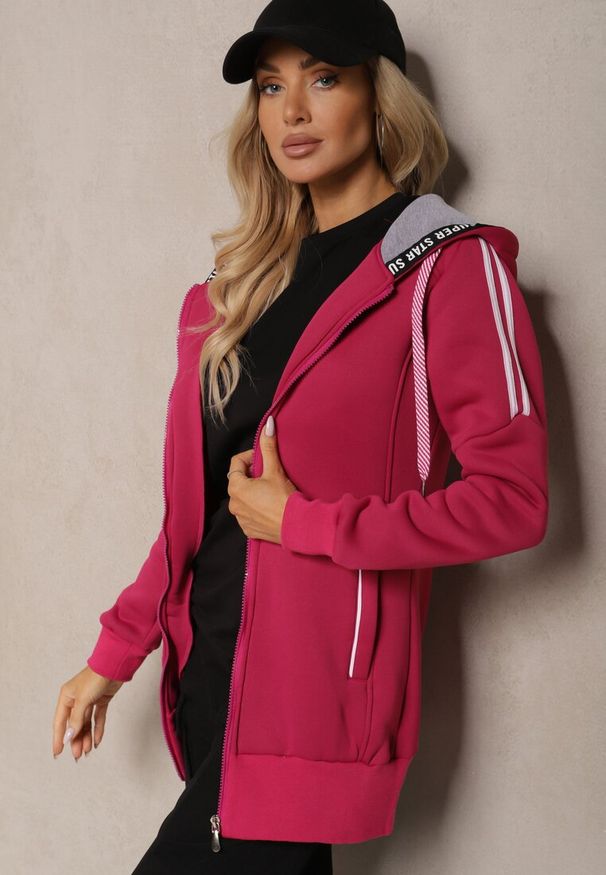 Renee - Różowa Długa Bluza z Kapturem Linithra. Okazja: na co dzień. Typ kołnierza: kaptur. Kolor: różowy. Materiał: materiał. Długość: długie. Styl: sportowy, casual