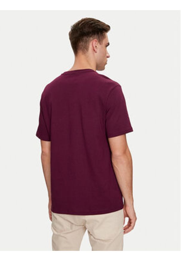 United Colors of Benetton - United Colors Of Benetton T-Shirt 3MI5J1AF7 Fioletowy Regular Fit. Kolor: fioletowy. Materiał: bawełna