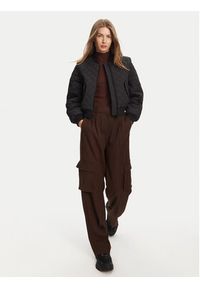 Hunter Kurtka bomber Shira HARW0046251 Czarny Cropped Fit. Kolor: czarny. Materiał: syntetyk #6