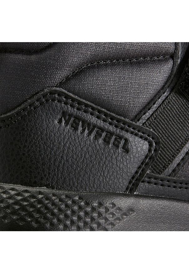 Decathlon - Buty dla dzieci Newfeel Resist Waterproof. Zapięcie: rzepy. Kolor: czarny, szary, wielokolorowy. Materiał: materiał, kauczuk. Sport: turystyka piesza
