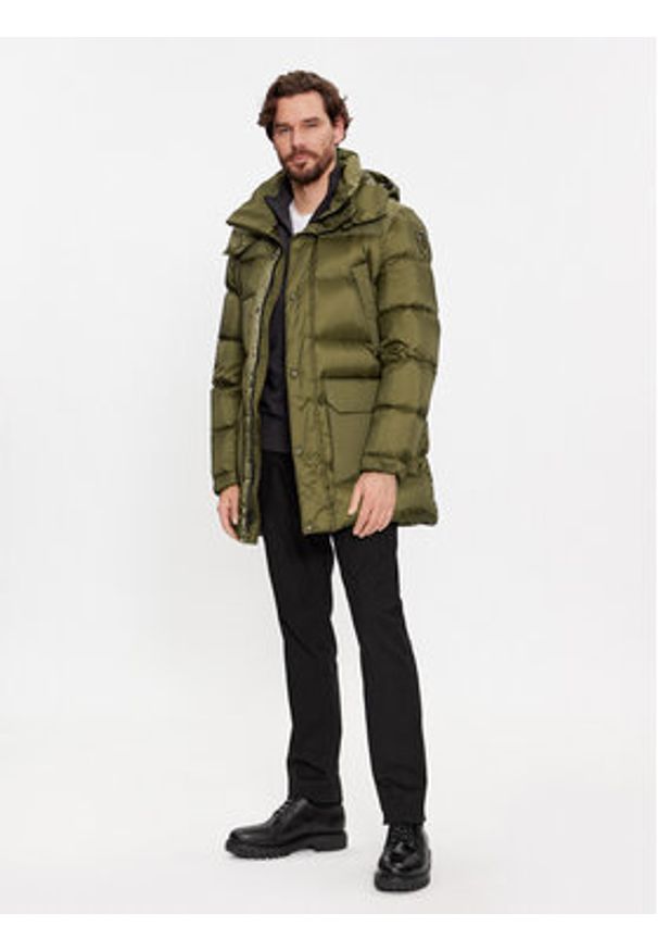 Blauer Kurtka puchowa 23WBLUK03009 Zielony Regular Fit. Kolor: zielony. Materiał: syntetyk, puch