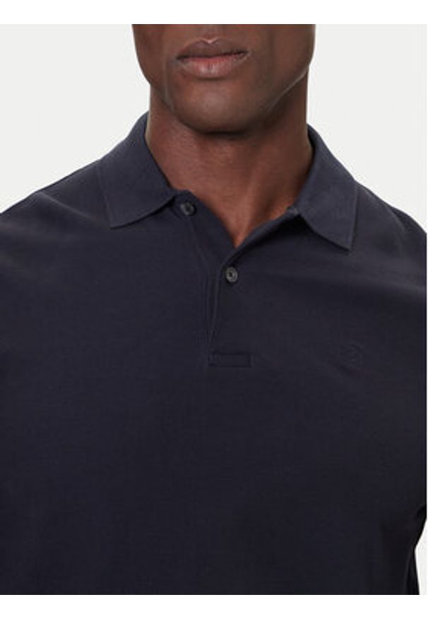 Bugatti Polo 8130-85030D Granatowy Regular Fit. Typ kołnierza: polo. Kolor: niebieski. Materiał: bawełna