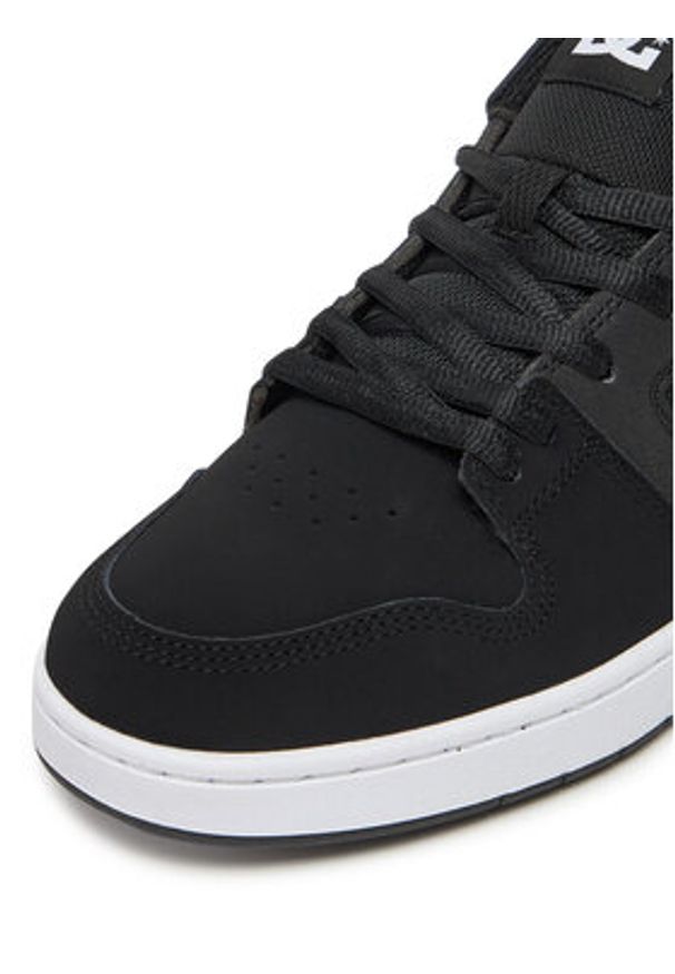 DC Shoes Sneakersy MANTECA 4 ADYS100765-BKW Czarny. Kolor: czarny. Materiał: nubuk, skóra