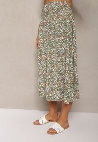 Renee - Zielone Szerokie Spodnie Culotte High Waist z Gumką w Talii Vikiisona. Stan: podwyższony. Kolor: zielony. Materiał: tkanina. Sezon: lato #5