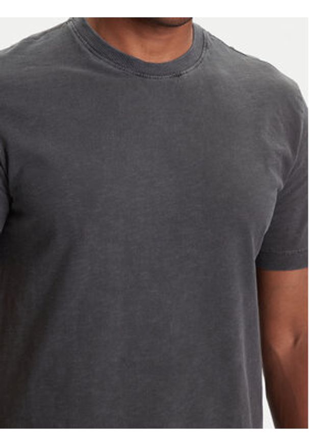 United Colors of Benetton - United Colors Of Benetton T-Shirt 36JGU105U Szary Relaxed Fit. Kolor: szary. Materiał: bawełna