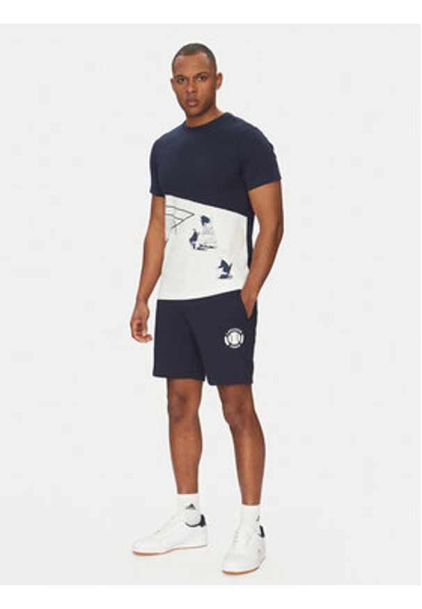 Lacoste Szorty sportowe GH9708 Granatowy Regular Fit. Kolor: niebieski. Materiał: bawełna. Styl: sportowy